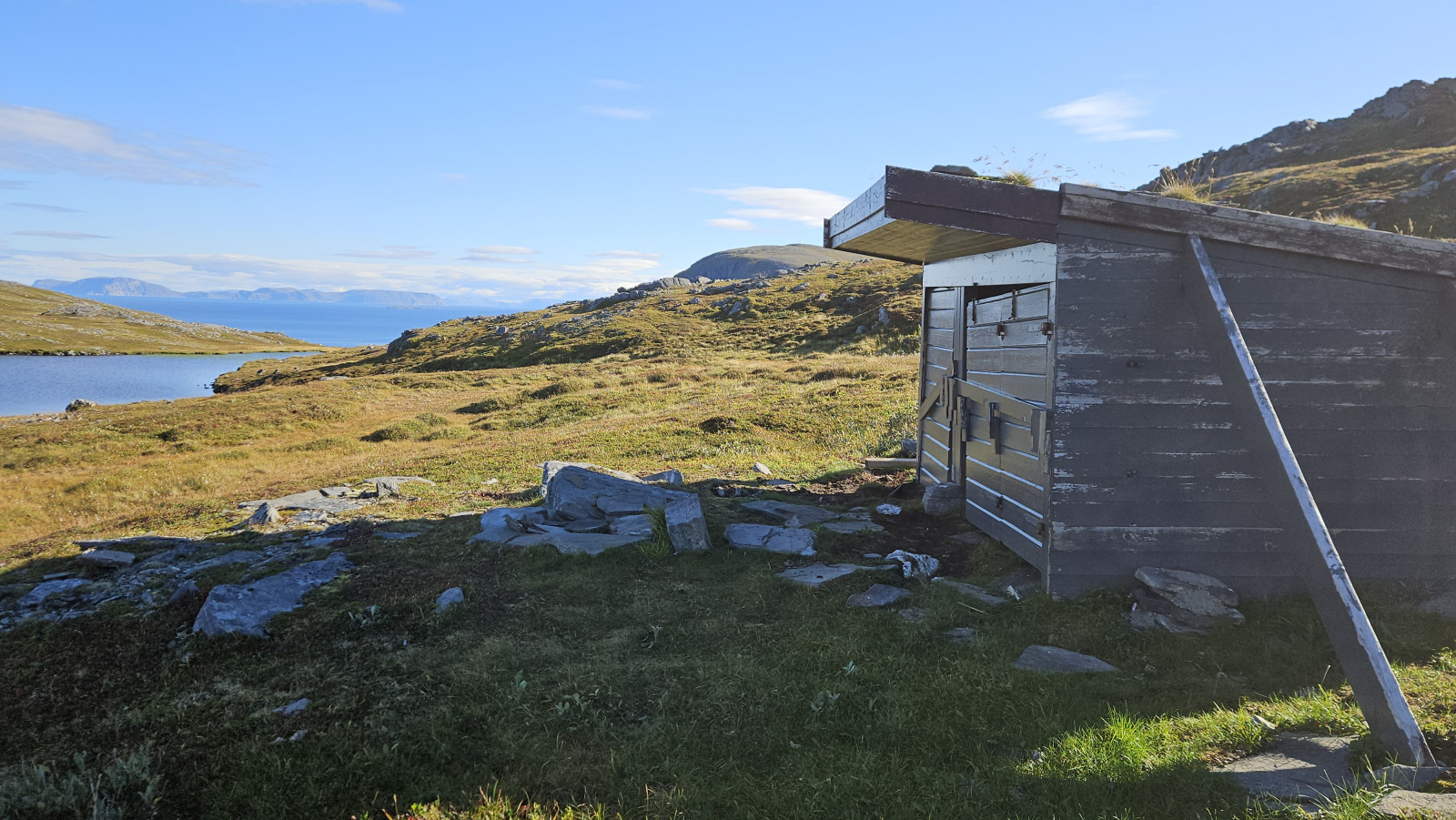 Klicke auf die Grafik für eine vergrößerte Ansicht

Name: 20250904_102618 Schutzhütte.jpg
Ansichten: 15
Größe: 685,8 KB
ID: 3355990