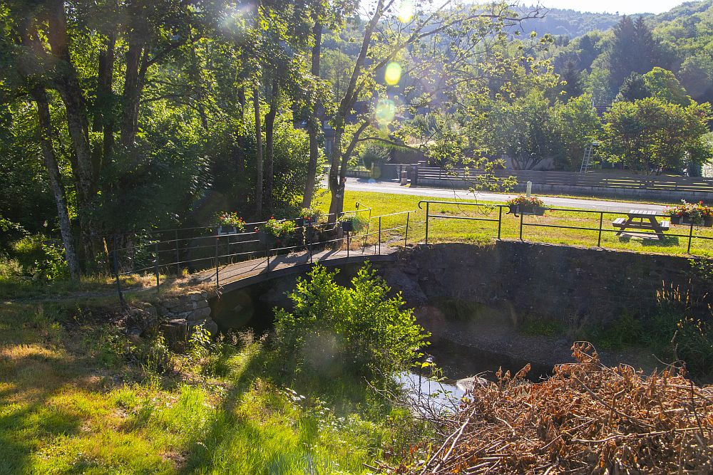 Klicke auf die Grafik für eine vergrößerte Ansicht  Name: 04 Gestern war die La Savoureuse noch deutlich größer.jpg Ansichten: 3 Größe: 398,7 KB ID: 3356216