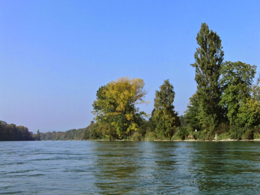 Klicke auf die Grafik für eine vergrößerte Ansicht

Name: BILD0135.jpg
Ansichten: 97
Größe: 151,9 KB
ID: 3356350