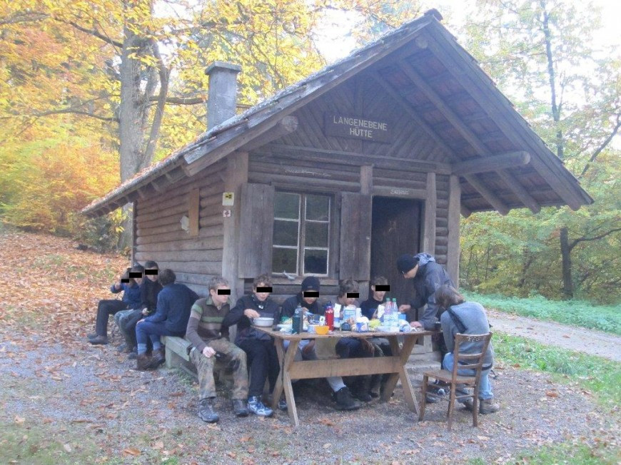 Klicke auf die Grafik für eine vergrößerte Ansicht

Name: IMG_2034-2.jpg
Ansichten: 72
Größe: 231,1 KB
ID: 3356450