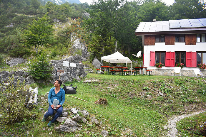 Klicke auf die Grafik für eine vergrößerte Ansicht

Name: DSC_0201.jpg
Ansichten: 67
Größe: 1,28 MB
ID: 3356581