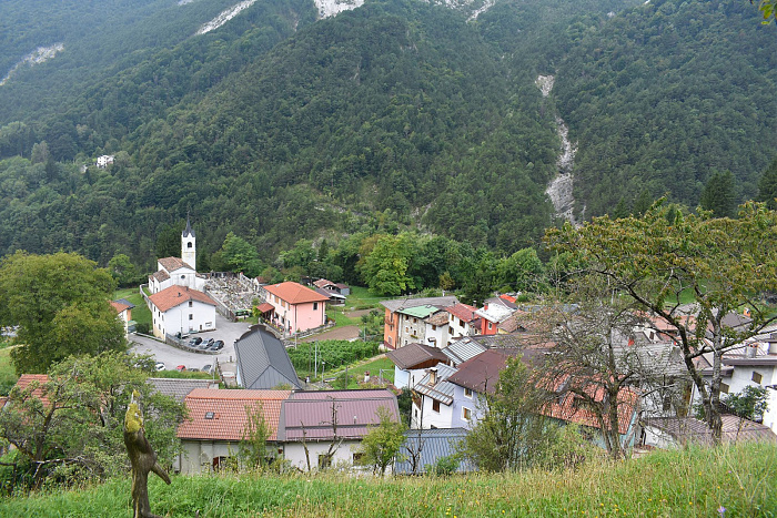 Klicke auf die Grafik für eine vergrößerte Ansicht

Name: DSC_0221.jpg
Ansichten: 66
Größe: 1,12 MB
ID: 3356591