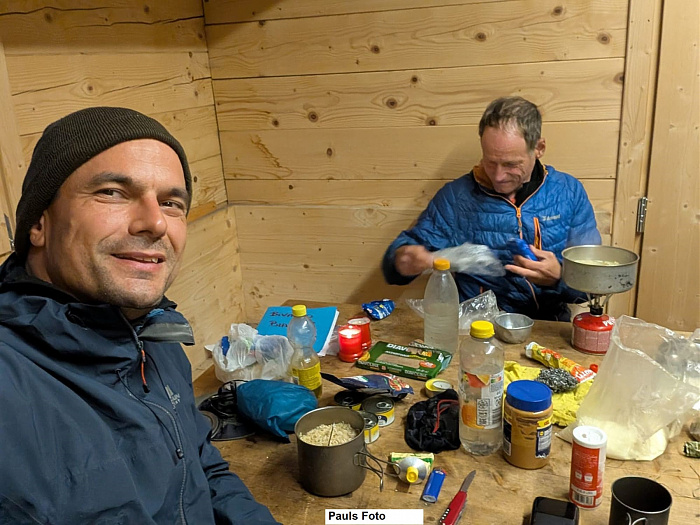 Klicke auf die Grafik für eine vergrößerte Ansicht

Name: IMG-20250828-WA0054.jpg
Ansichten: 0
Größe: 562,3 KB
ID: 3356752