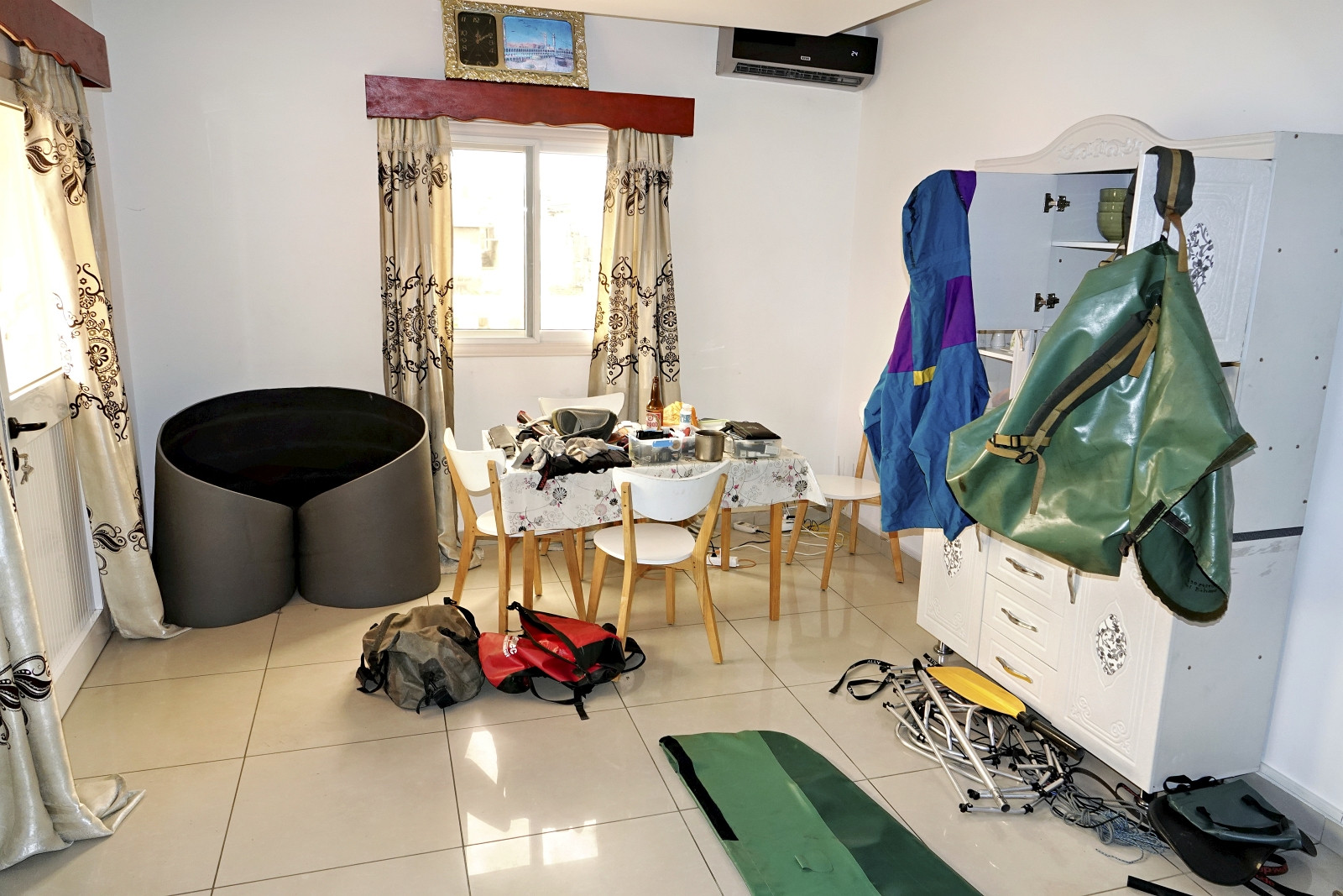 Klicke auf die Grafik für eine vergrößerte Ansicht

Name: _SNY0420R.jpg
Ansichten: 0
Größe: 436,0 KB
ID: 3356865