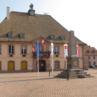 Klicke auf die Grafik für eine vergrößerte Ansicht

Name: IMG_08901.jpg
Ansichten: 111
Größe: 37,3 KB
ID: 3357130