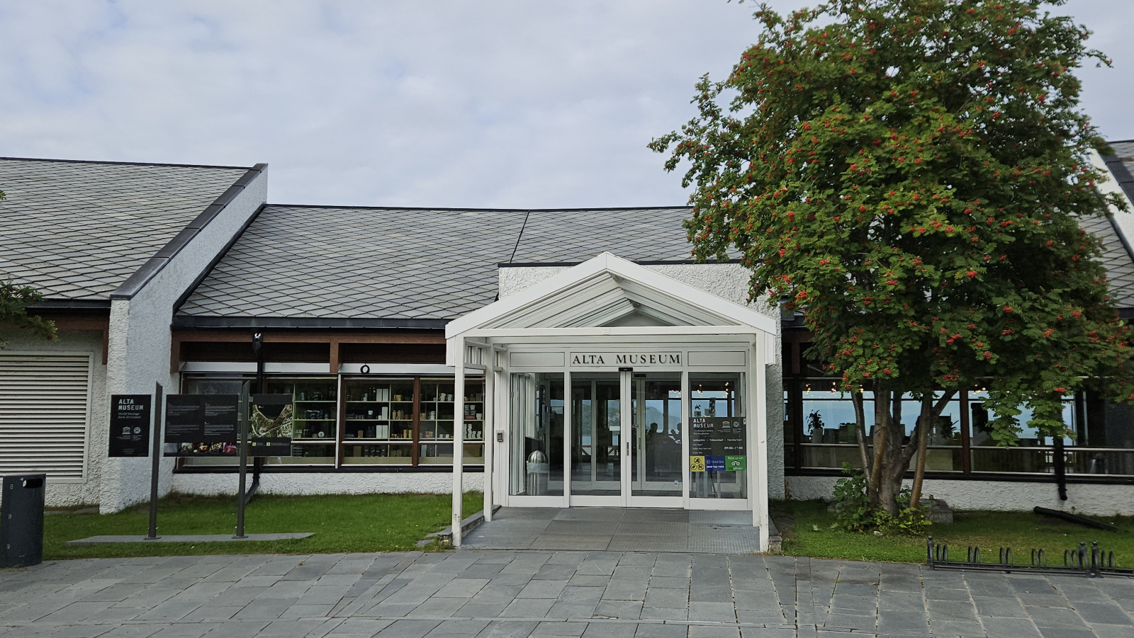 Klicke auf die Grafik für eine vergrößerte Ansicht

Name: 20250906_131012 Alta Museum.jpg
Ansichten: 58
Größe: 714,7 KB
ID: 3357417