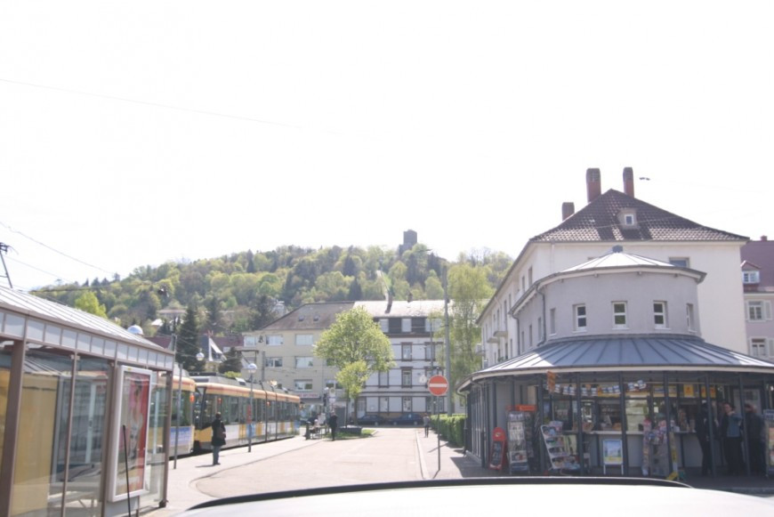 Klicke auf die Grafik für eine vergrößerte Ansicht

Name: 2012_04_27_Auf_Tour_mit_dem_WAI_4_.jpg
Ansichten: 90
Größe: 89,7 KB
ID: 3357564