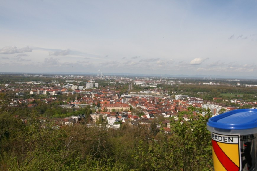 Klicke auf die Grafik für eine vergrößerte Ansicht

Name: 2012_04_27_Auf_Tour_mit_dem_WAI_6_.jpg
Ansichten: 91
Größe: 133,1 KB
ID: 3357565