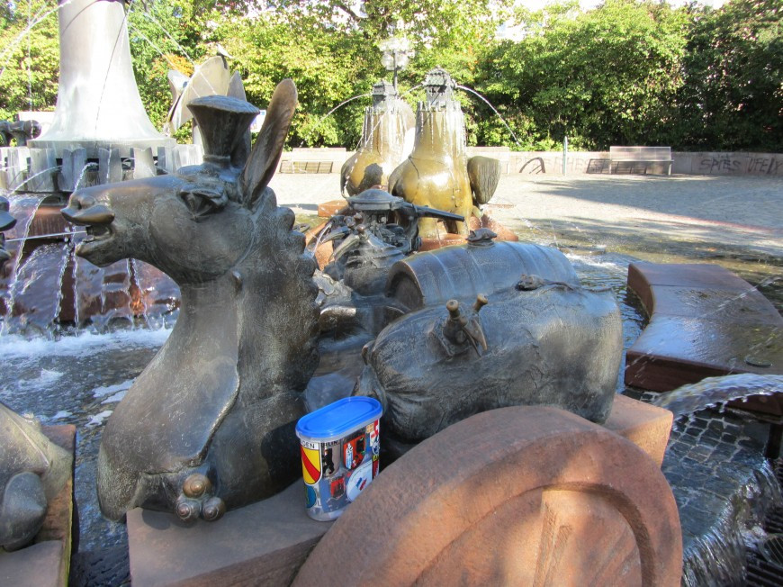 Klicke auf die Grafik für eine vergrößerte Ansicht

Name: IMG_02694.jpg
Ansichten: 39
Größe: 241,2 KB
ID: 3357919