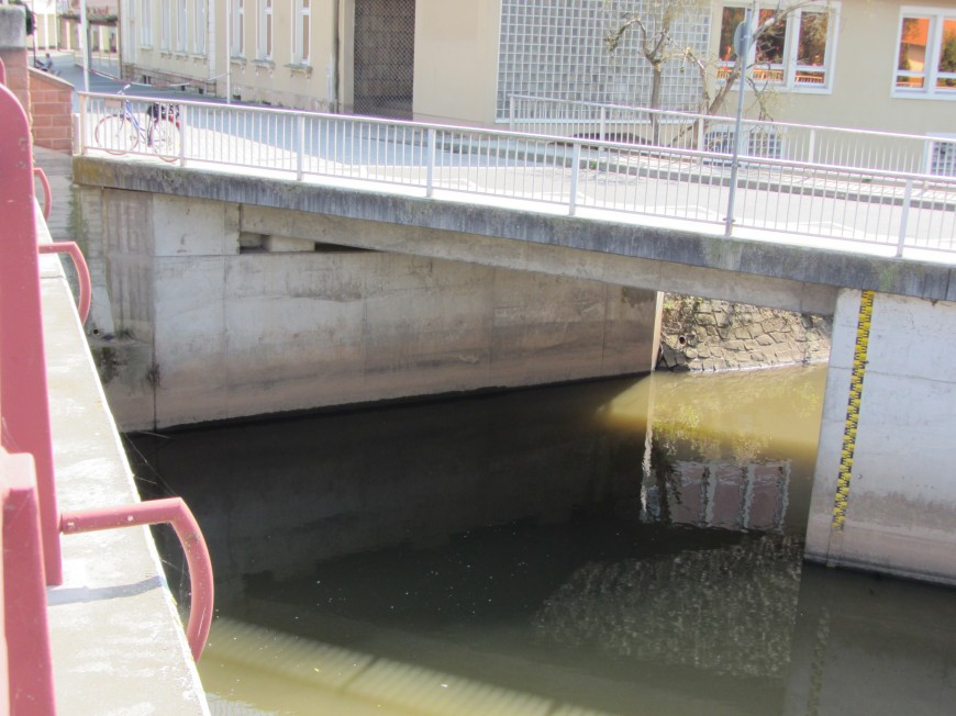 Klicke auf die Grafik für eine vergrößerte Ansicht

Name: IMG_03064.jpg
Ansichten: 38
Größe: 139,5 KB
ID: 3357929