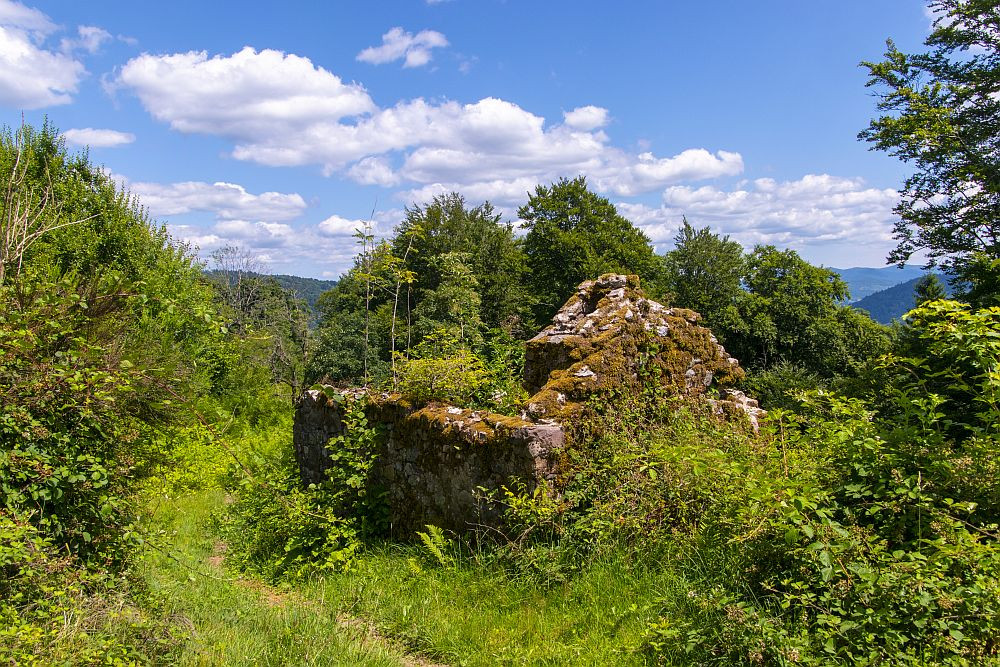 Klicke auf die Grafik für eine vergrößerte Ansicht  Name: 18 Dieses Bauwerk ist schon etwas älter .jpg Ansichten: 0 Größe: 423,7 KB ID: 3357987