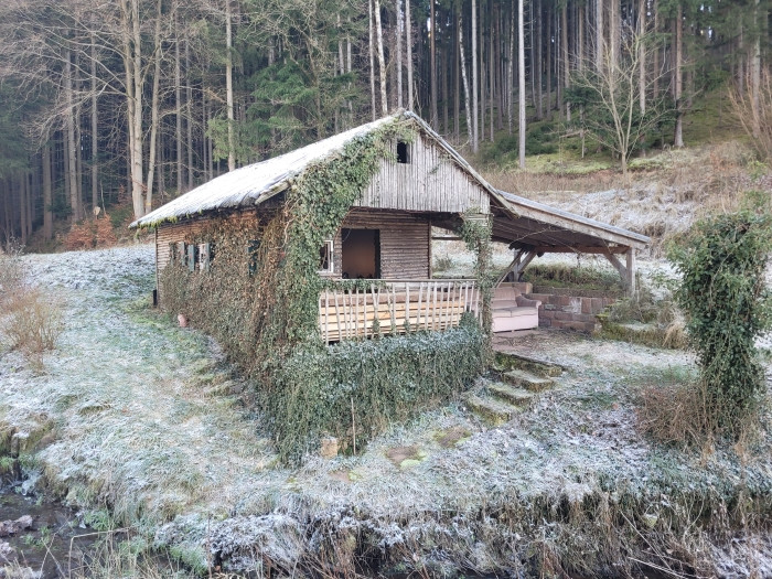 Klicke auf die Grafik für eine vergrößerte Ansicht

Name: 0JQ_rtr8--.1.jpg
Ansichten: 0
Größe: 209,7 KB
ID: 3358086