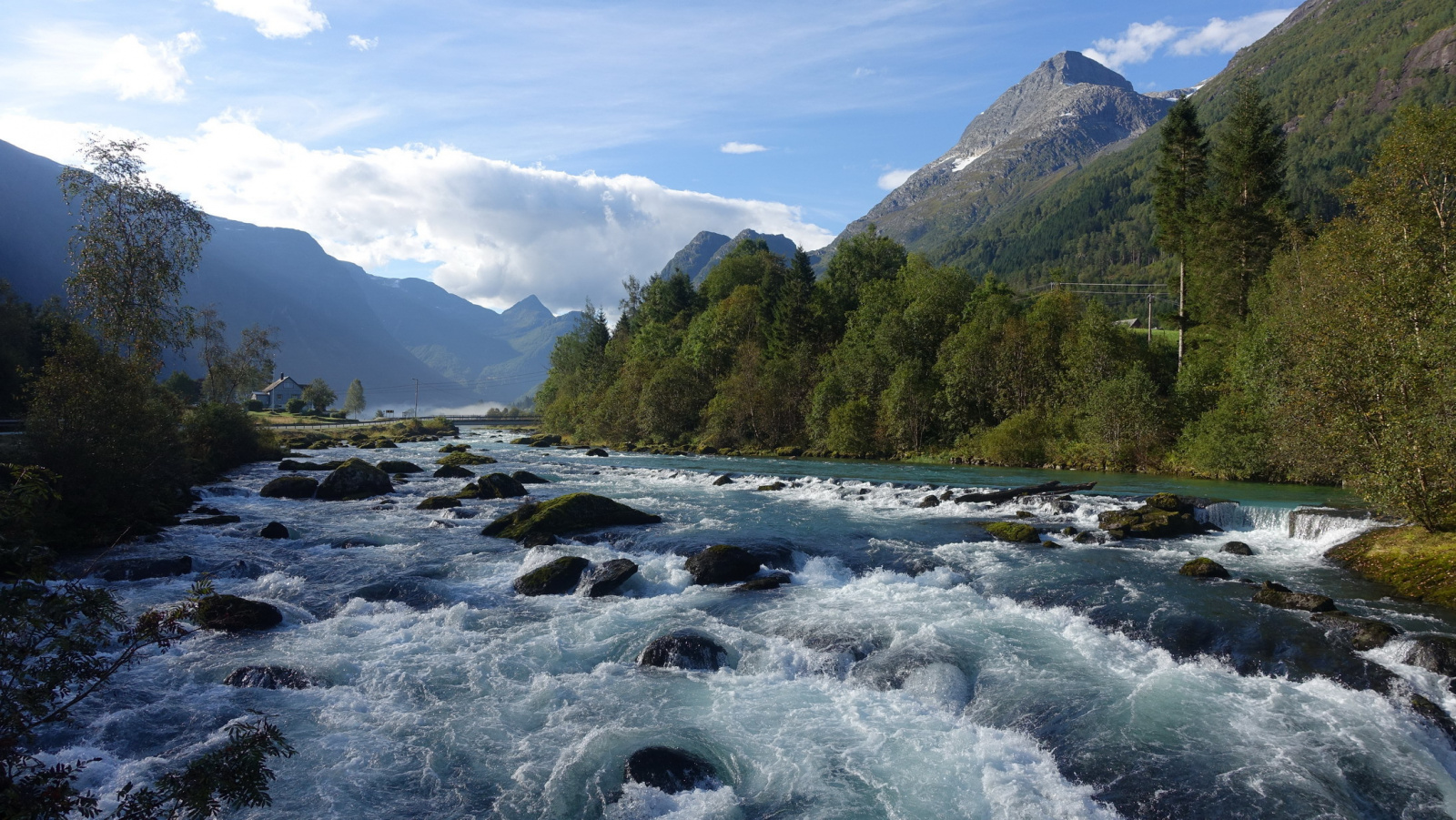 Klicke auf die Grafik für eine vergrößerte Ansicht

Name: 2025 Norge 0711.jpg
Ansichten: 8
Größe: 765,7 KB
ID: 3358138