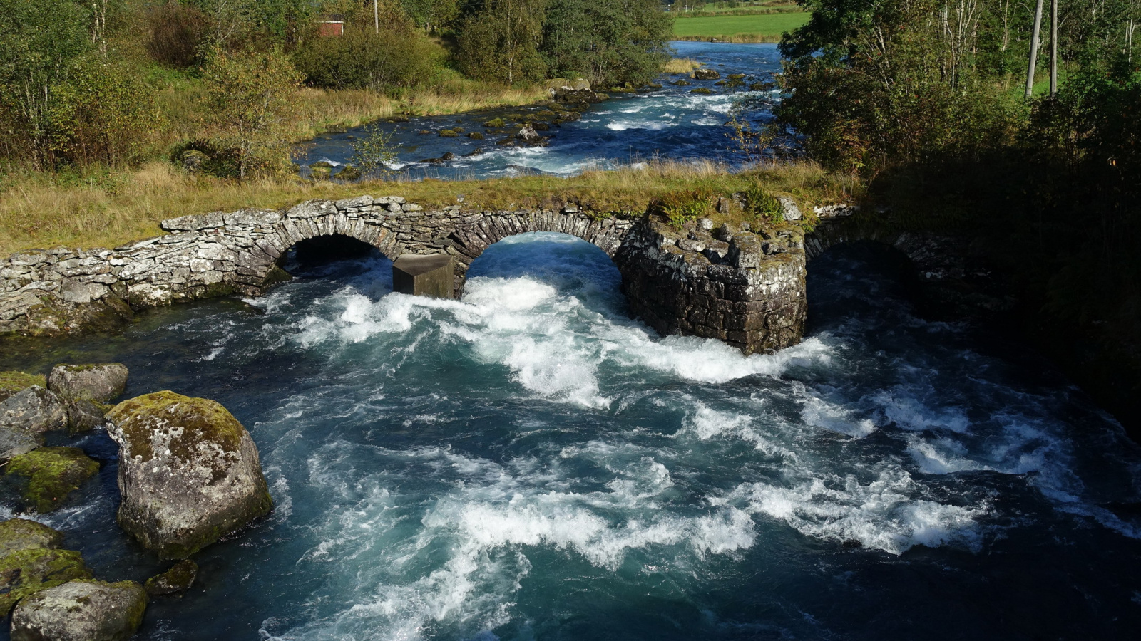 Klicke auf die Grafik für eine vergrößerte Ansicht

Name: 2025 Norge 0715.jpg
Ansichten: 8
Größe: 850,9 KB
ID: 3358141