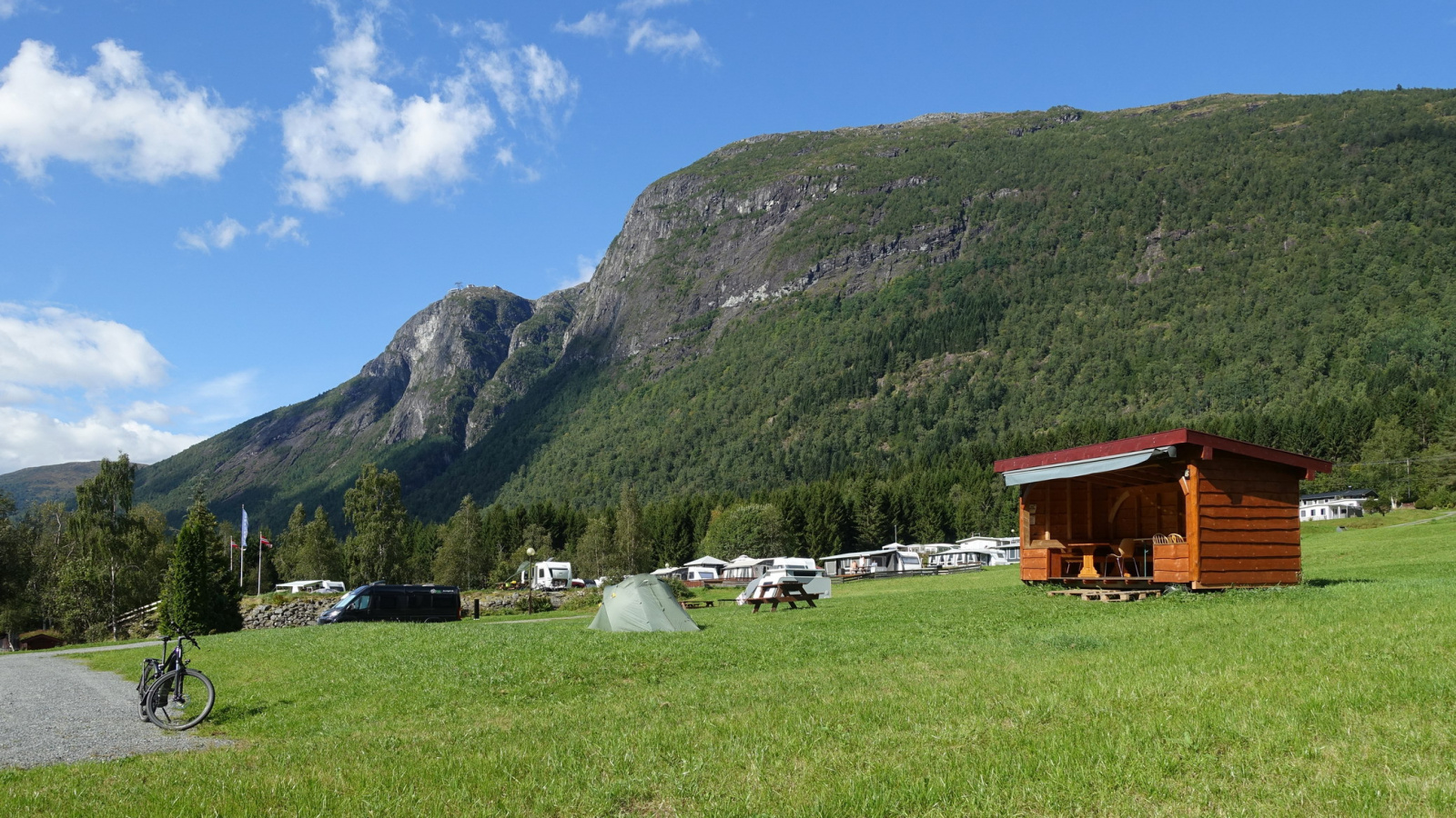 Klicke auf die Grafik für eine vergrößerte Ansicht

Name: 2025 Norge 0729.jpg
Ansichten: 8
Größe: 767,7 KB
ID: 3358155