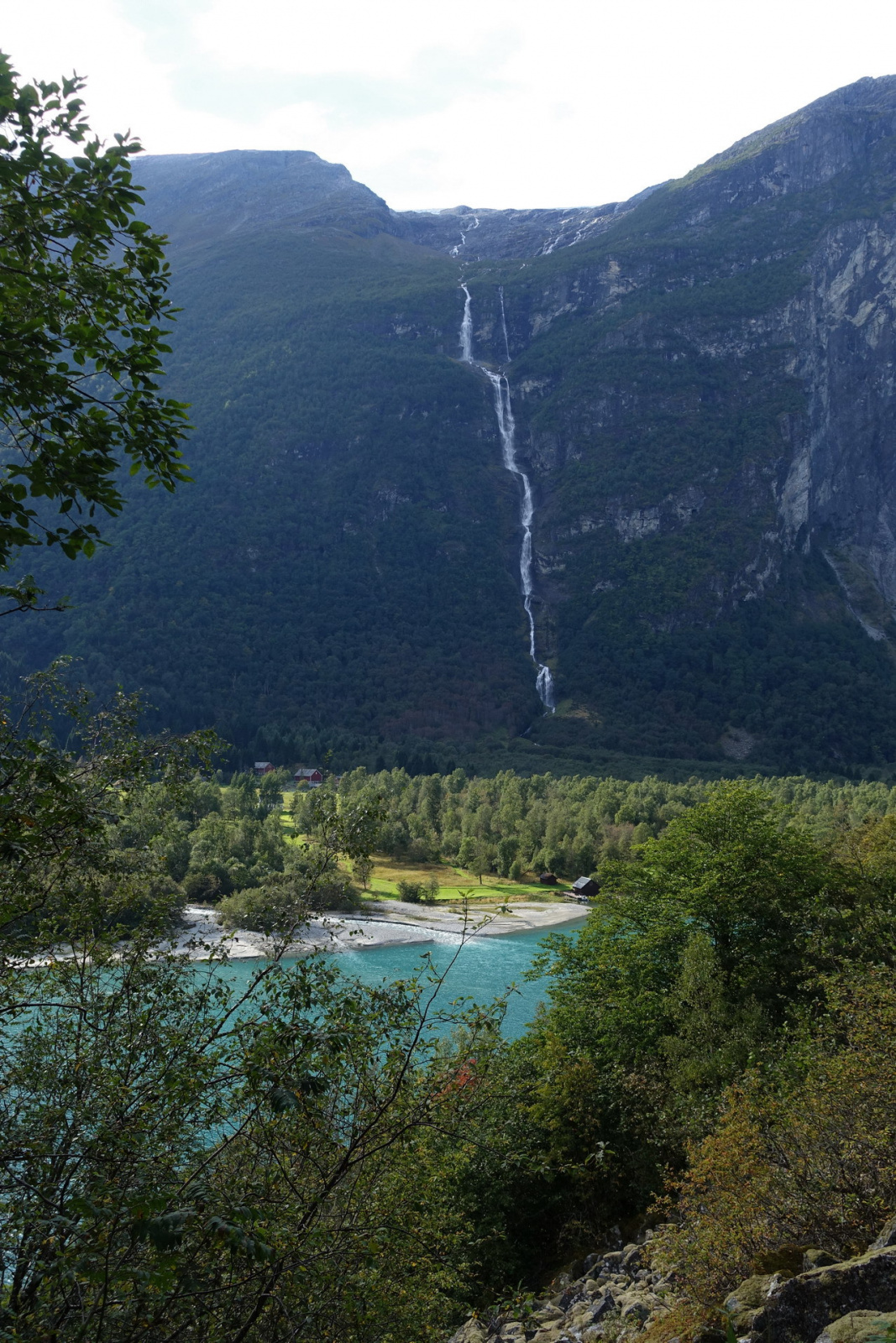 Klicke auf die Grafik für eine vergrößerte Ansicht

Name: 2025 Norge 0745.jpg
Ansichten: 5
Größe: 883,7 KB
ID: 3358170