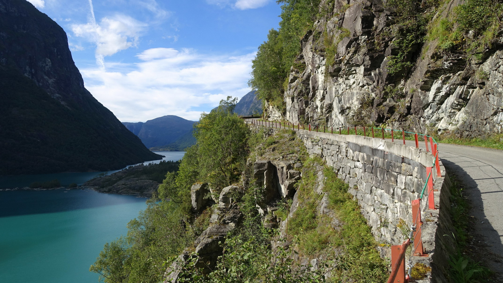 Klicke auf die Grafik für eine vergrößerte Ansicht

Name: 2025 Norge 0744.jpg
Ansichten: 5
Größe: 825,8 KB
ID: 3358173