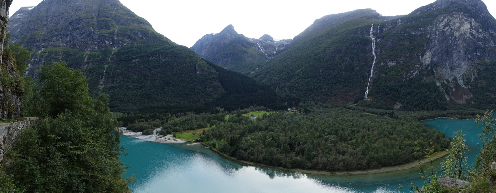 Klicke auf die Grafik für eine vergrößerte Ansicht

Name: 2025 Norge 0752.jpg
Ansichten: 5
Größe: 470,6 KB
ID: 3358179