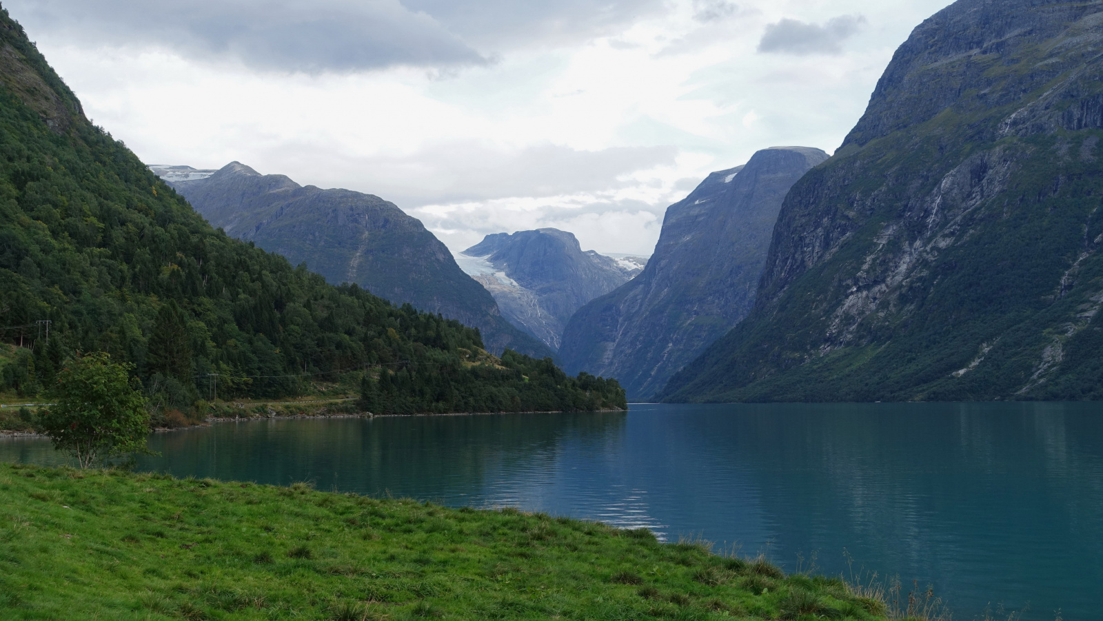 Klicke auf die Grafik für eine vergrößerte Ansicht

Name: 2025 Norge 0755.jpg
Ansichten: 5
Größe: 533,1 KB
ID: 3358181