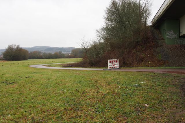 Klicke auf die Grafik für eine vergrößerte Ansicht

Name: PC220311.jpg
Ansichten: 91
Größe: 89,5 KB
ID: 3359311