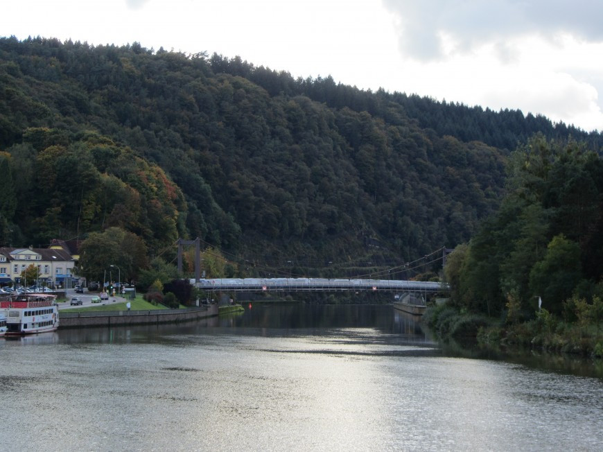 Klicke auf die Grafik für eine vergrößerte Ansicht

Name: IMG_1424.jpg
Ansichten: 63
Größe: 148,9 KB
ID: 3359612