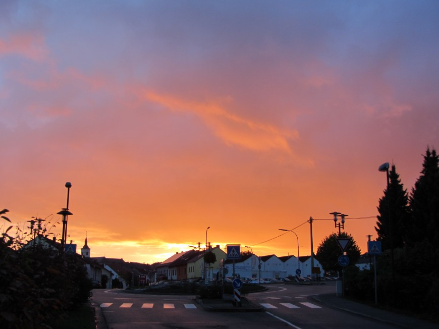 Klicke auf die Grafik für eine vergrößerte Ansicht

Name: IMG_14643.jpg
Ansichten: 62
Größe: 84,0 KB
ID: 3359623