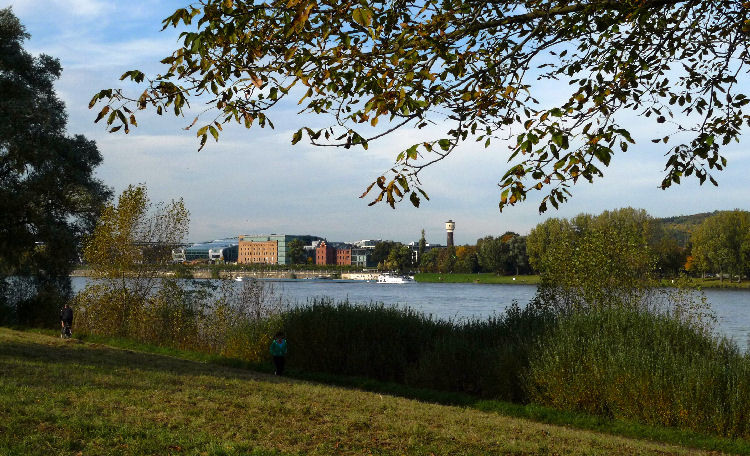 Klicke auf die Grafik für eine vergrößerte Ansicht

Name: aP1090487.jpg
Ansichten: 45
Größe: 191,4 KB
ID: 3359878