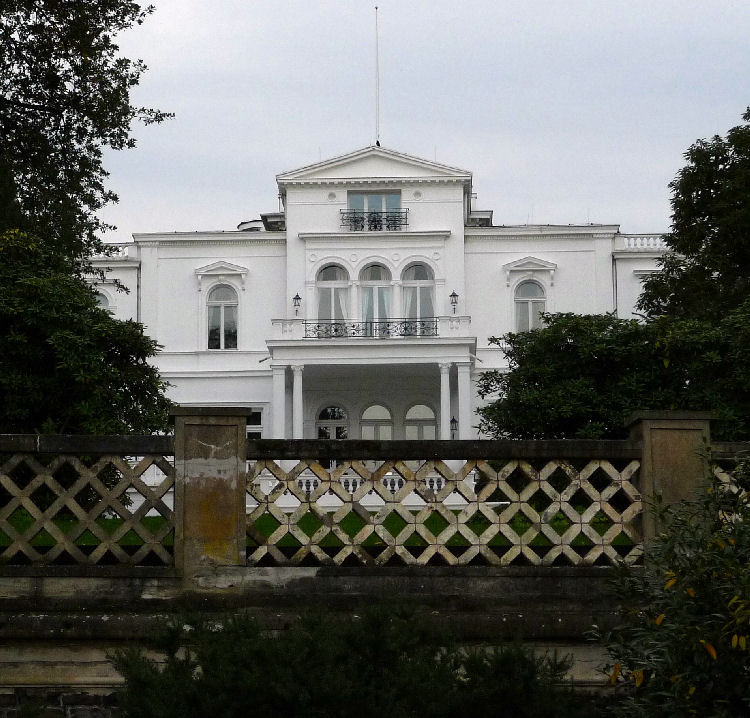 Klicke auf die Grafik für eine vergrößerte Ansicht

Name: aP1090496.jpg
Ansichten: 46
Größe: 168,5 KB
ID: 3359880