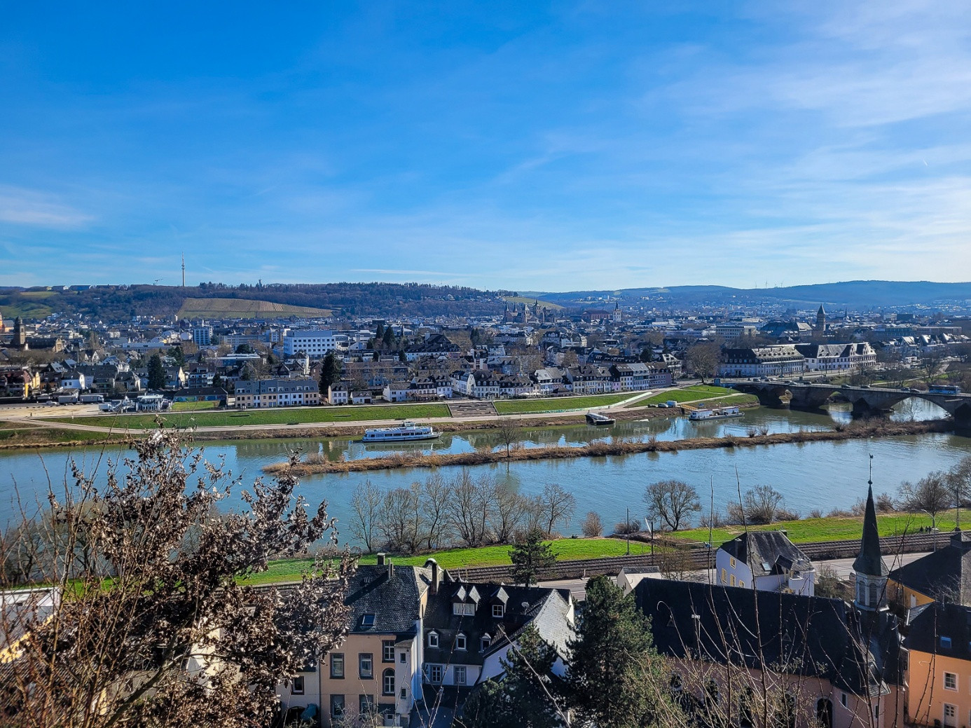 Klicke auf die Grafik für eine vergrößerte Ansicht

Name: dataurl616440.jpg
Ansichten: 85
Größe: 544,2 KB
ID: 3360652