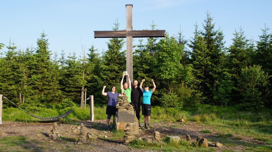 Klicke auf die Grafik für eine vergrößerte Ansicht

Name: 2228.jpg
Ansichten: 33
Größe: 198,3 KB
ID: 3361090