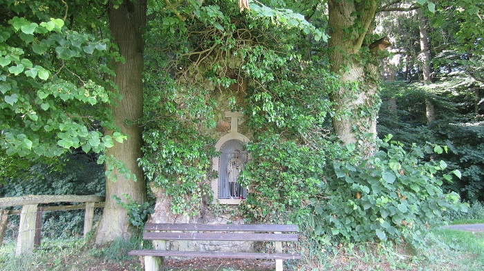 Klicke auf die Grafik für eine vergrößerte Ansicht

Name: IMG_5067.jpg
Ansichten: 24
Größe: 188,0 KB
ID: 3361286