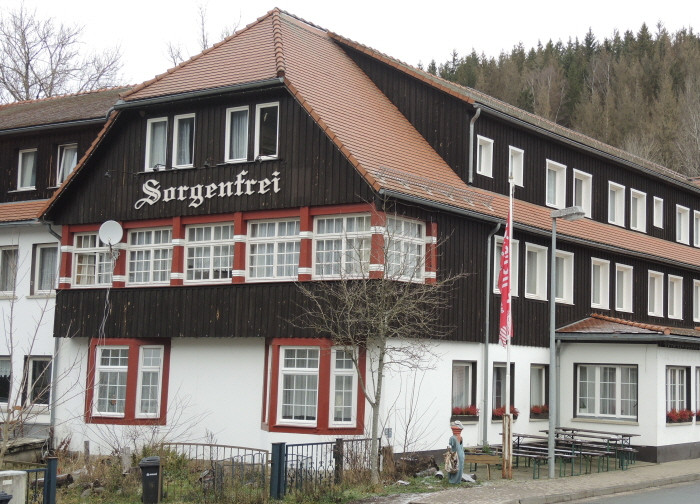 Klicke auf die Grafik für eine vergrößerte Ansicht

Name: WAI-1912-Torfhaus-Berga_15_.jpg
Ansichten: 12
Größe: 144,2 KB
ID: 3361695