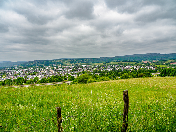 Klicke auf die Grafik für eine vergrößerte Ansicht

Name: Bild 5.jpg
Ansichten: 113
Größe: 944,2 KB
ID: 3361742