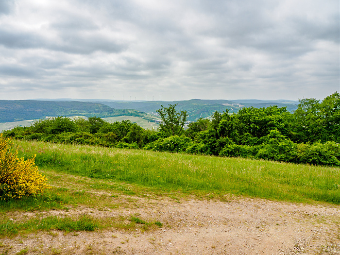 Klicke auf die Grafik für eine vergrößerte Ansicht

Name: Bild 11.jpg
Ansichten: 112
Größe: 835,5 KB
ID: 3361748