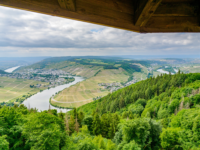 Klicke auf die Grafik für eine vergrößerte Ansicht

Name: Bild 50.jpg
Ansichten: 110
Größe: 967,4 KB
ID: 3361789