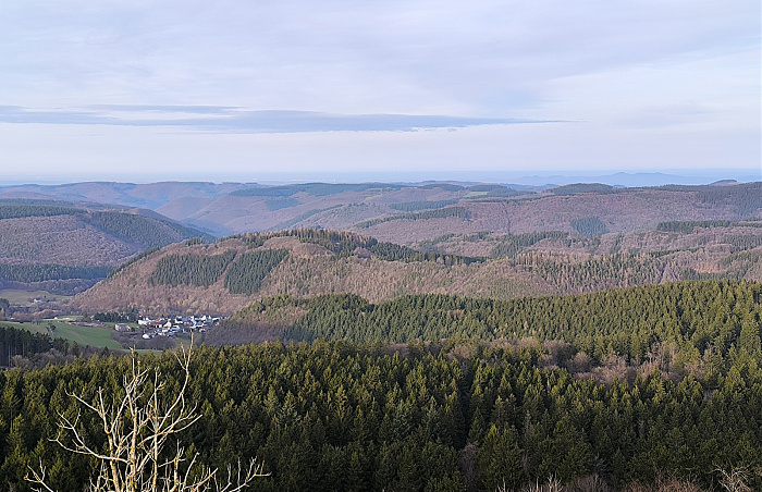 Klicke auf die Grafik für eine vergrößerte Ansicht

Name: 20.jpg
Ansichten: 34
Größe: 832,1 KB
ID: 3362249