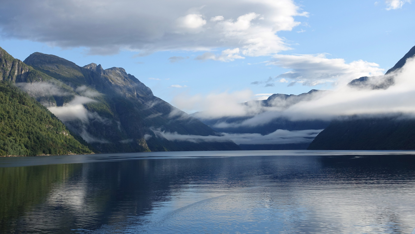 Klicke auf die Grafik für eine vergrößerte Ansicht  Name: 2025 Norge 0794.jpg Ansichten: 0 Größe: 448,0 KB ID: 3362535