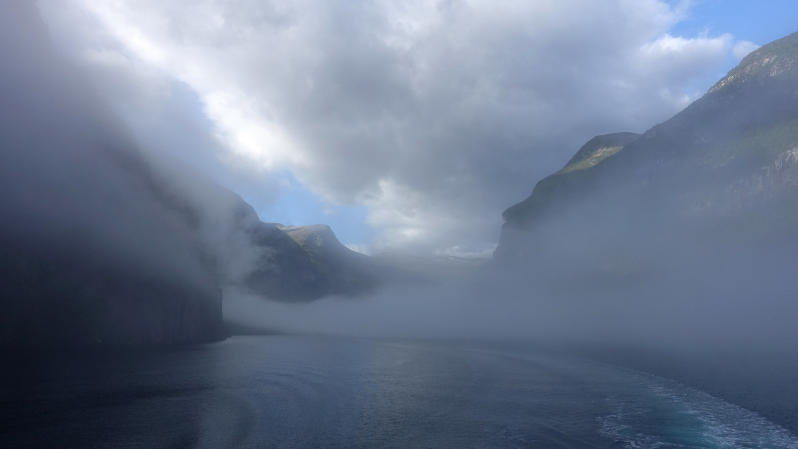 Klicke auf die Grafik für eine vergrößerte Ansicht  Name: 2025 Norge 0817.jpg Ansichten: 0 Größe: 259,2 KB ID: 3362558