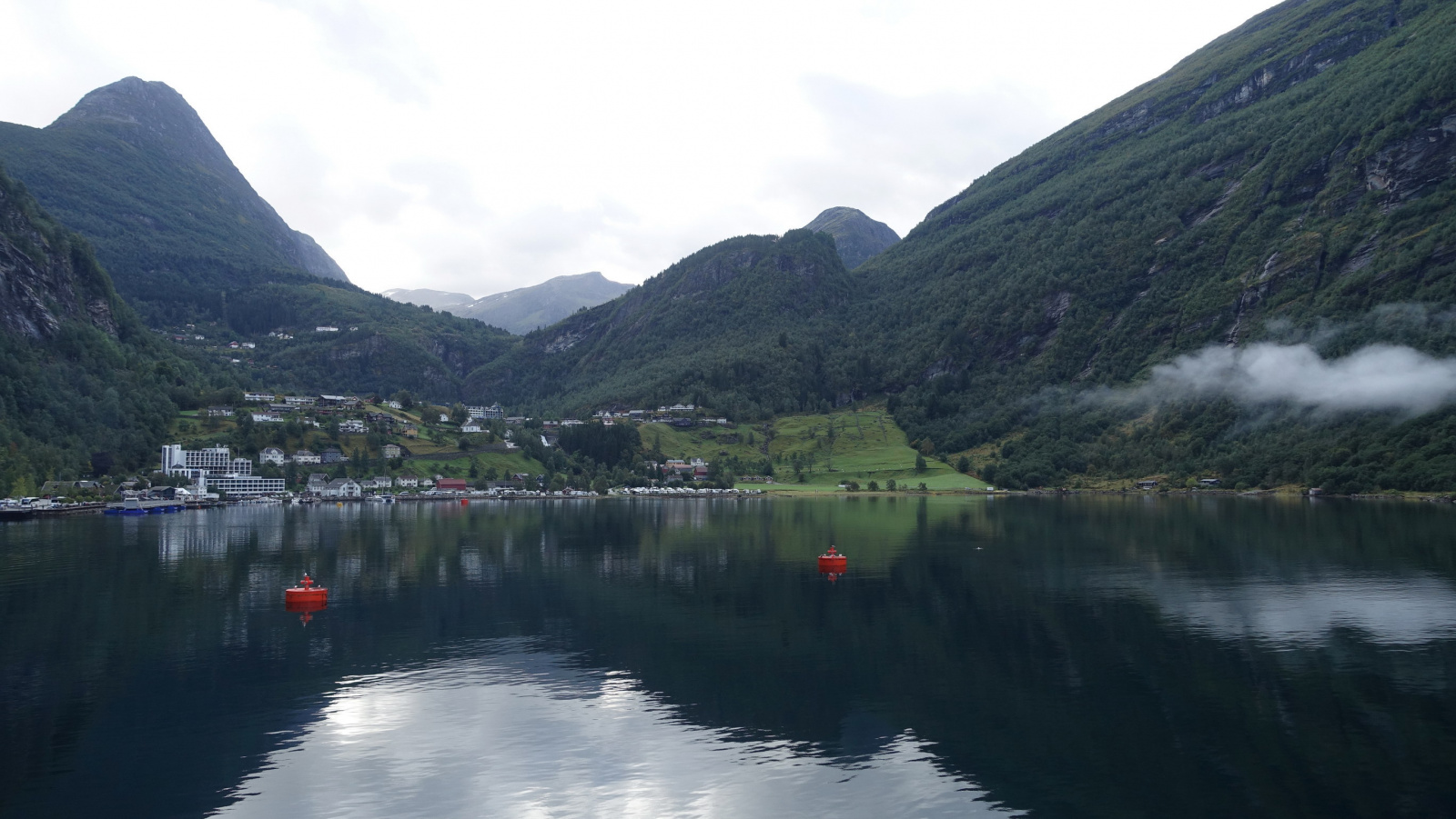 Klicke auf die Grafik für eine vergrößerte Ansicht  Name: 2025 Norge 0823.jpg Ansichten: 0 Größe: 447,9 KB ID: 3362561