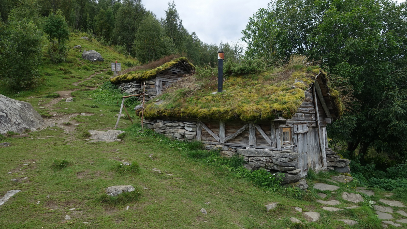 Klicke auf die Grafik für eine vergrößerte Ansicht

Name: 2025 Norge 0850.jpg
Ansichten: 117
Größe: 935,4 KB
ID: 3362592