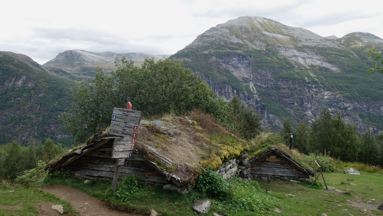 Klicke auf die Grafik für eine vergrößerte Ansicht

Name: 2025 Norge 0849.jpg
Ansichten: 114
Größe: 742,4 KB
ID: 3362594