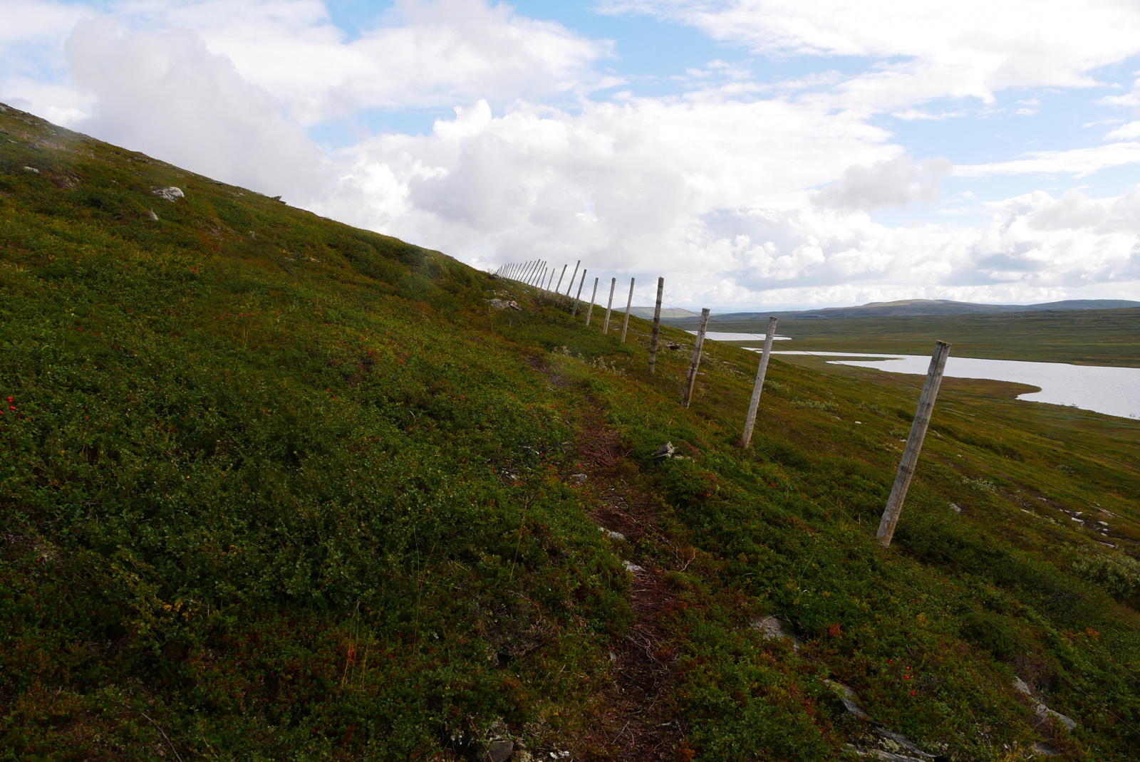 Klicke auf die Grafik für eine vergrößerte Ansicht

Name: p1070352-adjust-horizon_7afq7dj5_1.jpg
Ansichten: 75
Größe: 830,4 KB
ID: 3363185