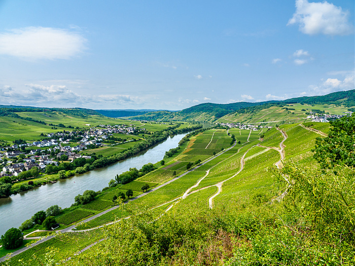 Klicke auf die Grafik für eine vergrößerte Ansicht

Name: Bild -6.jpg
Ansichten: 6
Größe: 1,01 MB
ID: 3364012