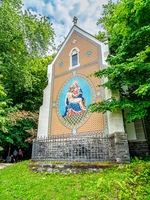 Klicke auf die Grafik für eine vergrößerte Ansicht

Name: Bild -20.jpg
Ansichten: 6
Größe: 1,56 MB
ID: 3364024