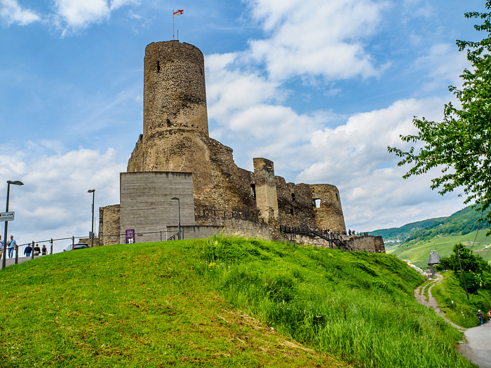 Klicke auf die Grafik für eine vergrößerte Ansicht

Name: Bild -26.jpg
Ansichten: 6
Größe: 749,6 KB
ID: 3364028