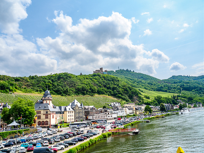 Klicke auf die Grafik für eine vergrößerte Ansicht

Name: Bild -27.jpg
Ansichten: 6
Größe: 848,3 KB
ID: 3364031