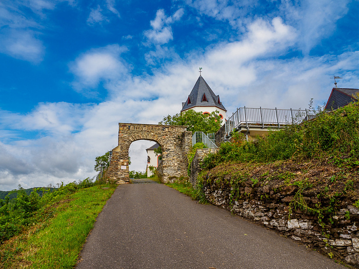 Klicke auf die Grafik für eine vergrößerte Ansicht

Name: Bild-14.jpg
Ansichten: 0
Größe: 821,6 KB
ID: 3365772