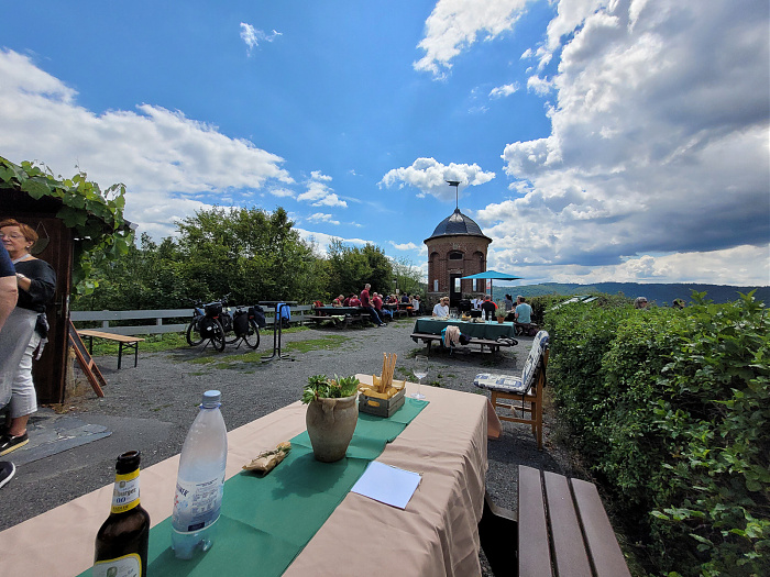 Klicke auf die Grafik für eine vergrößerte Ansicht

Name: Bild-31.jpg
Ansichten: 0
Größe: 591,4 KB
ID: 3365793