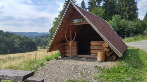 R hirschbalz.jpg